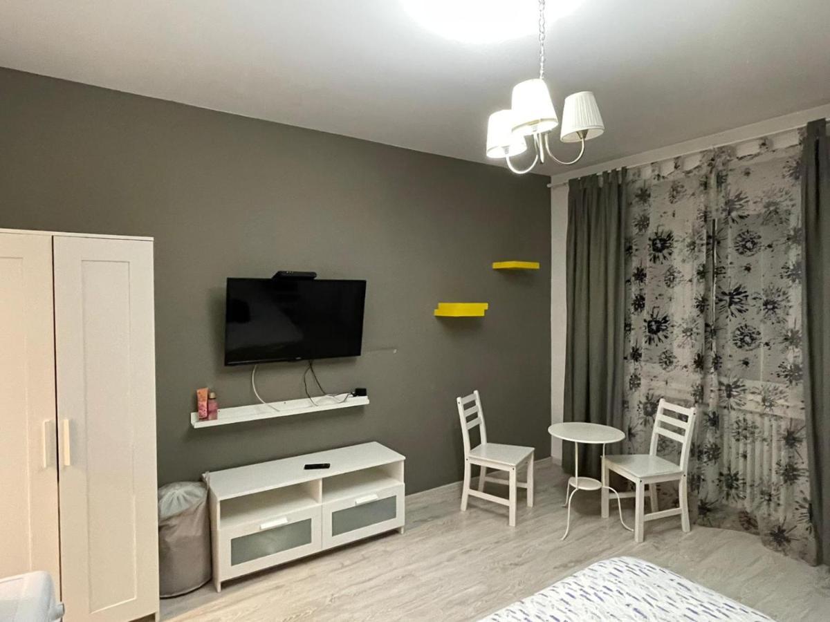 Centru Charming New Apartament Piata Universitate Apartment Bukares Bagian luar foto